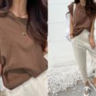 Sleeveless Boxy-fit Top