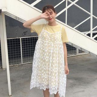 Set: Loose-fit Lace Slipdress + Short Sleeve Dress