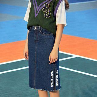 Slit-side Letter Print Denim Skirt