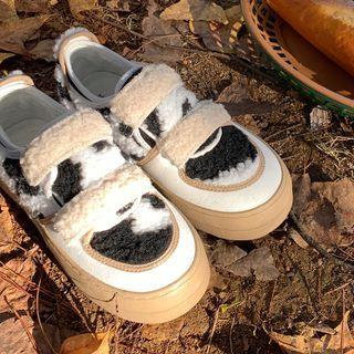 Fleece Milk Cow Print Adhesive Sneakers