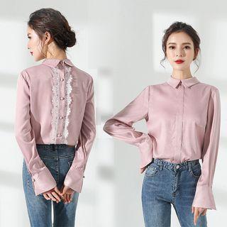 Lace Trim Buttoned Back Shirt