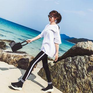 Set : Letter Short-sleeve T-shirt + Panel Skinny Pants
