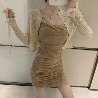 Set: Cardigan + Sleeveless Crinkled Dress