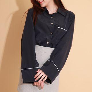 Wide-sleeve Contrast-trim Blouse