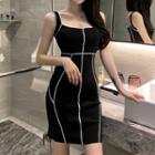 Sleeveless Contrast Lining Mini Sheath Dress