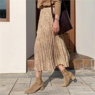 Band-waist Leopard Pleated Skirt Beige - One Size