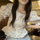 Puff-sleeve Square-neck Floral Cropped Shirt White - One Size