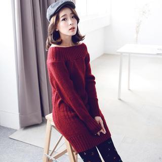Off-shoulder Long Sweater