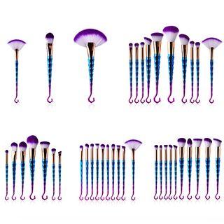 Set Of 7 / 10: Makeup Brush With Iridescent Hook Handle
