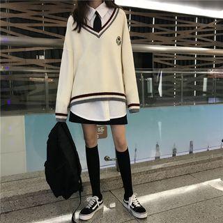 Long Sleeve Plain Blouse / V-neck Striped Sweater