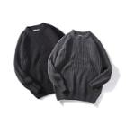 Round-neck Chunky Sweater