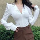 Long-sleeve V-neck Frill Trim T-shirt