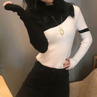 Color Block Mock Neck Knit Top