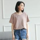 Lace Necklace-insert Short-sleeve T-shirt