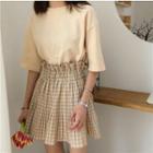 Elbow-sleeve T-shirt / Plaid Skort