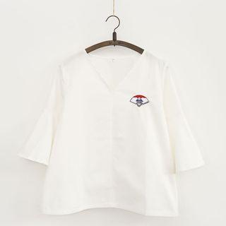 Embroidered 3/4-sleeve V-neck Blouse