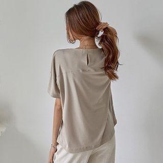 Slit-back Shirred-trim Top