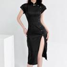 Cap-sleeve Midi Sheath Qipao Dress