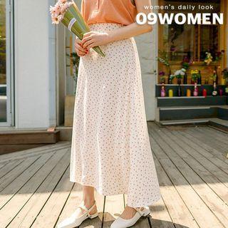 Plus Size Cherry Patterned Skirt