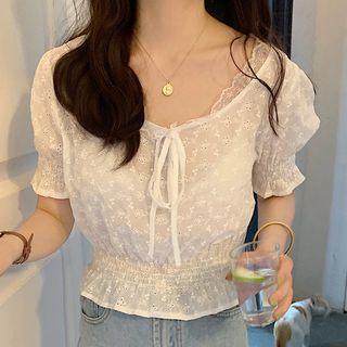 Short-sleeve Cropped Lace Blouse White - One Size