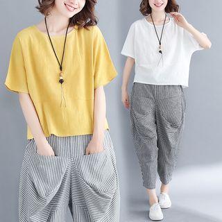 Set: Plain Short-sleeve T-shirt + Pinstriped Harem Pants