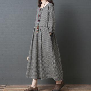 Long-sleeve Frog-buttoned Plaid Midi Dress