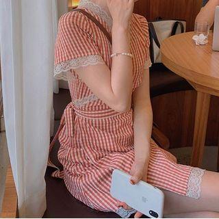 Short-sleeve Lace Trim Striped A-line Dress