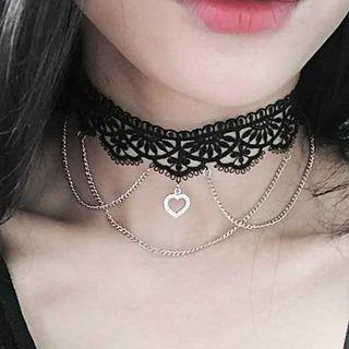 Rhinestone Heart Lace Choker
