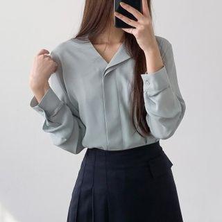 Asymmetric-collar Blouse