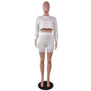Set: Cropped Sweatshirt + Biker Shorts