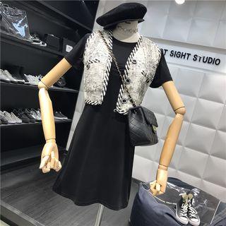 Set: Short-sleeve T-shirt Dress + Printed Vest