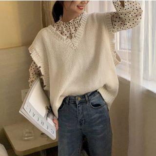 Dotted Blouse / V-neck Knitted Vest