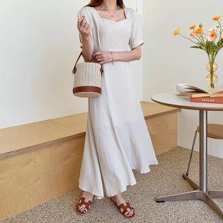 Sweetheart Neck Tie-waist Dress