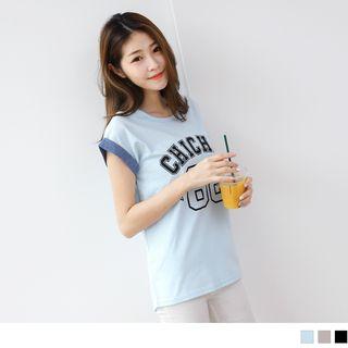 68 Chichic Graphic Top