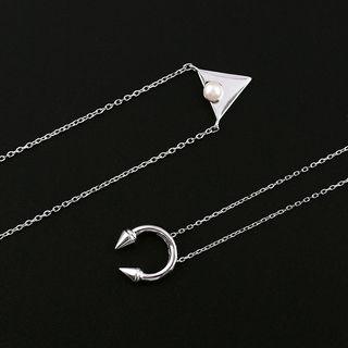 Faux-pearl Triangle Pendant Necklace