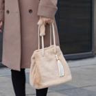 Furry Bucket Bag Bag