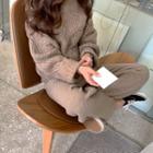 Wide-sleeve Boxy Cable-knit Sweater