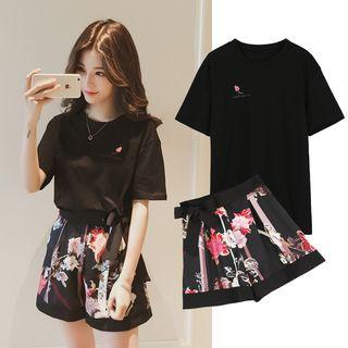 Nursery Set: Zip T-shirt + Floral Shorts