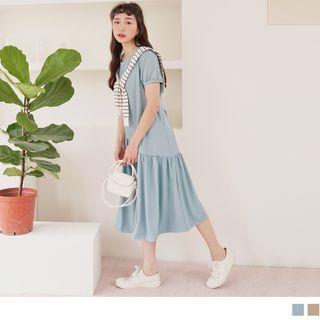 Short-sleeve Plain Asymmetrical Flared Midi T-shirt Dress