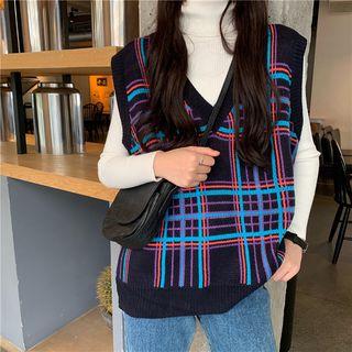 Plaid Vest / Long-sleeve Mock Neck Plain Top