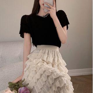 Short-sleeve Blouses / Midi A-line Layered Skirt