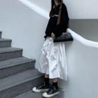 Loose-fit Lettering Pullover / Ruched A-line Skirt