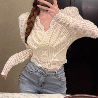 Set: V-neck Lace Crop Top + Camisole Top