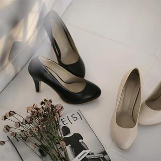 High-heel Pumps