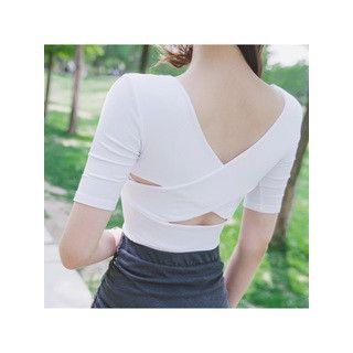 Elbow-sleeve Open-back T-shirt