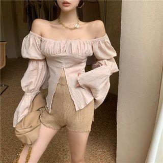 Off Shoulder Blouse / Knit Shorts