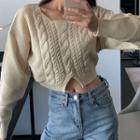 Round Neck Loose Fit Cable Knit Cropped Sweater