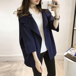 Single-buttoned Trench Coat