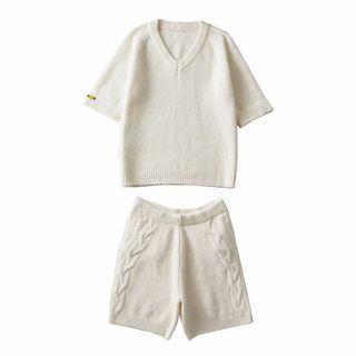 Set: Short-sleeve V-neck Knit Top + Cable-knit Shorts