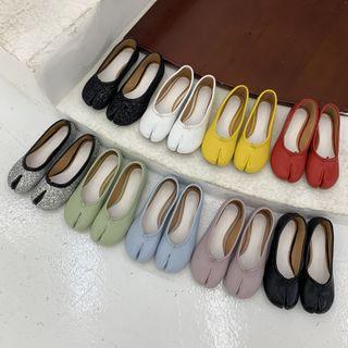 Split Toe Faux Leather Flats